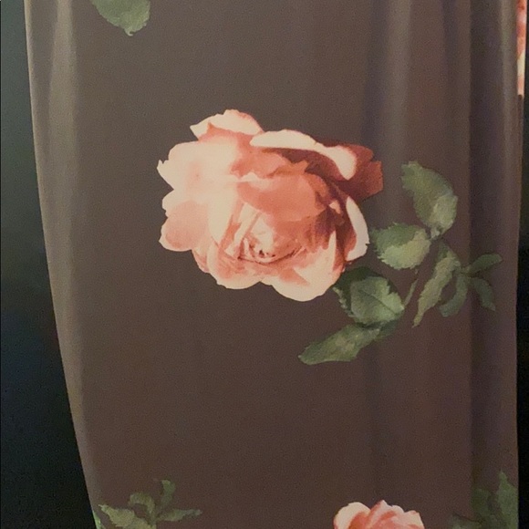 Flowery strapless dress - Picture 1 of 3